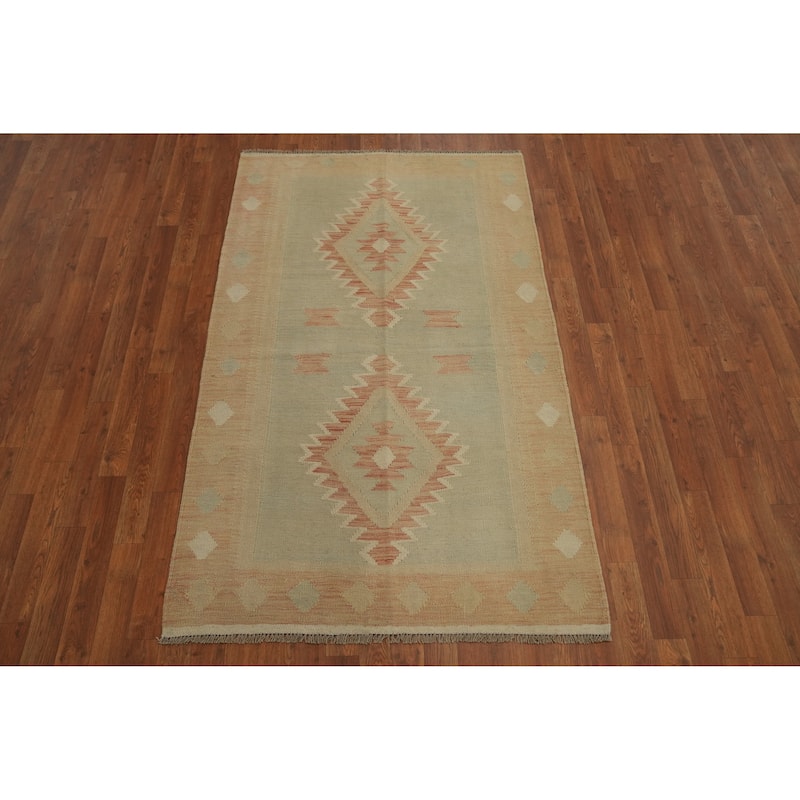 Hand Woven Southwestern Wool Green Geometric Area Rug - 6' 0'' X 3' 9''