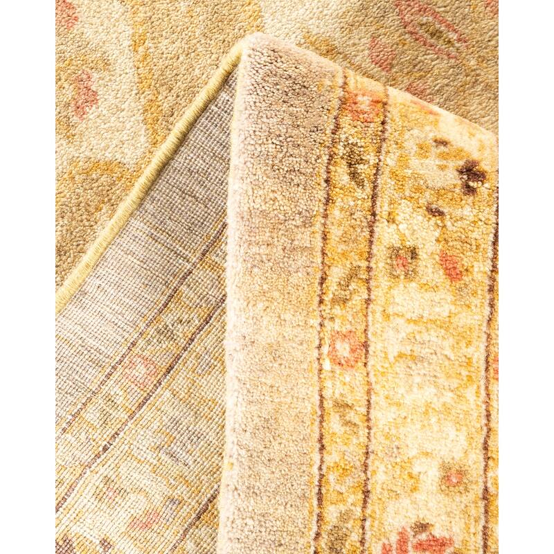 Overton Handknotted Wool Traditional Oriental Light Gray Area Rug - 8' x 10'