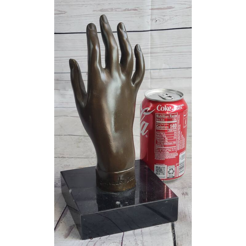 Hot Cast Salvador Dali Female Hand Genuine Bronze Sculpture Figurine Figure