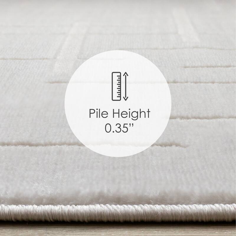 White Lines Design High-Traffic Rug