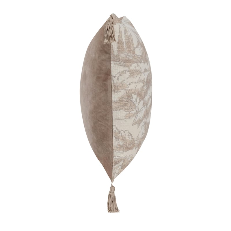 Villa by Classic Home Stonework 22" Blend Throw Pillow