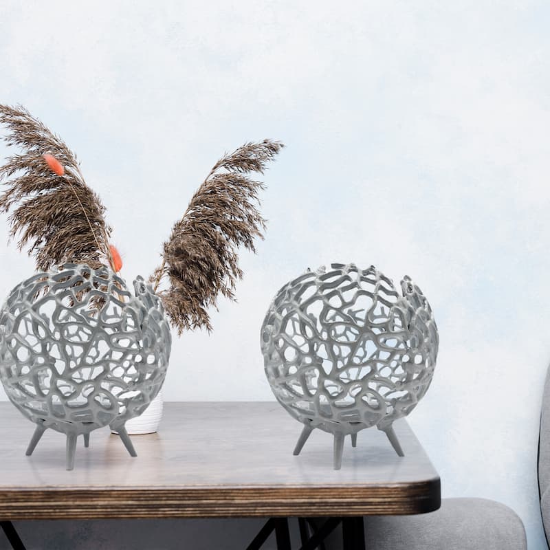 Decorative Handmade Aluminum Round Votive Candle holder Set of 2