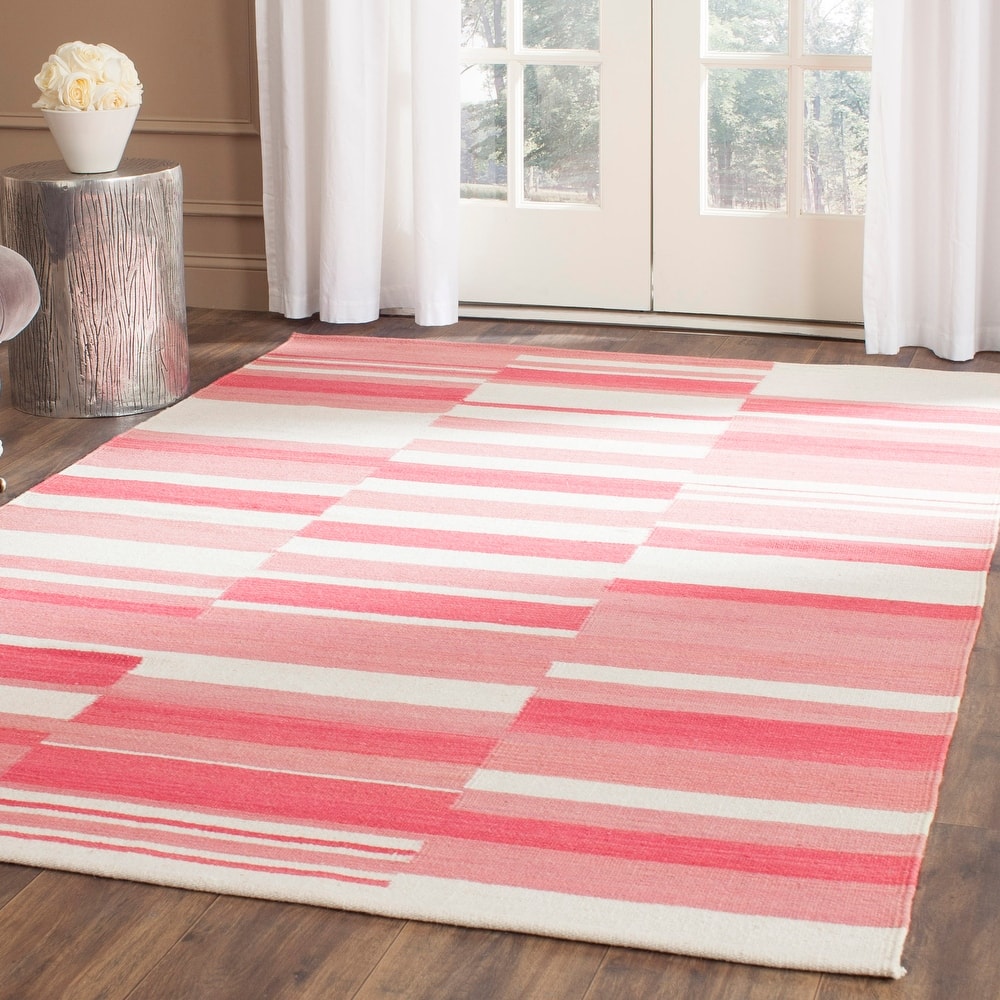 SAFAVIEH Handmade Flatweave Kilim Marielies Wool Rug