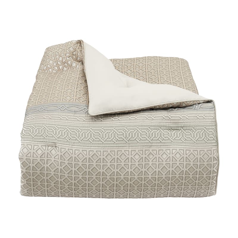 J. Queen New York Alaro Comforter Set