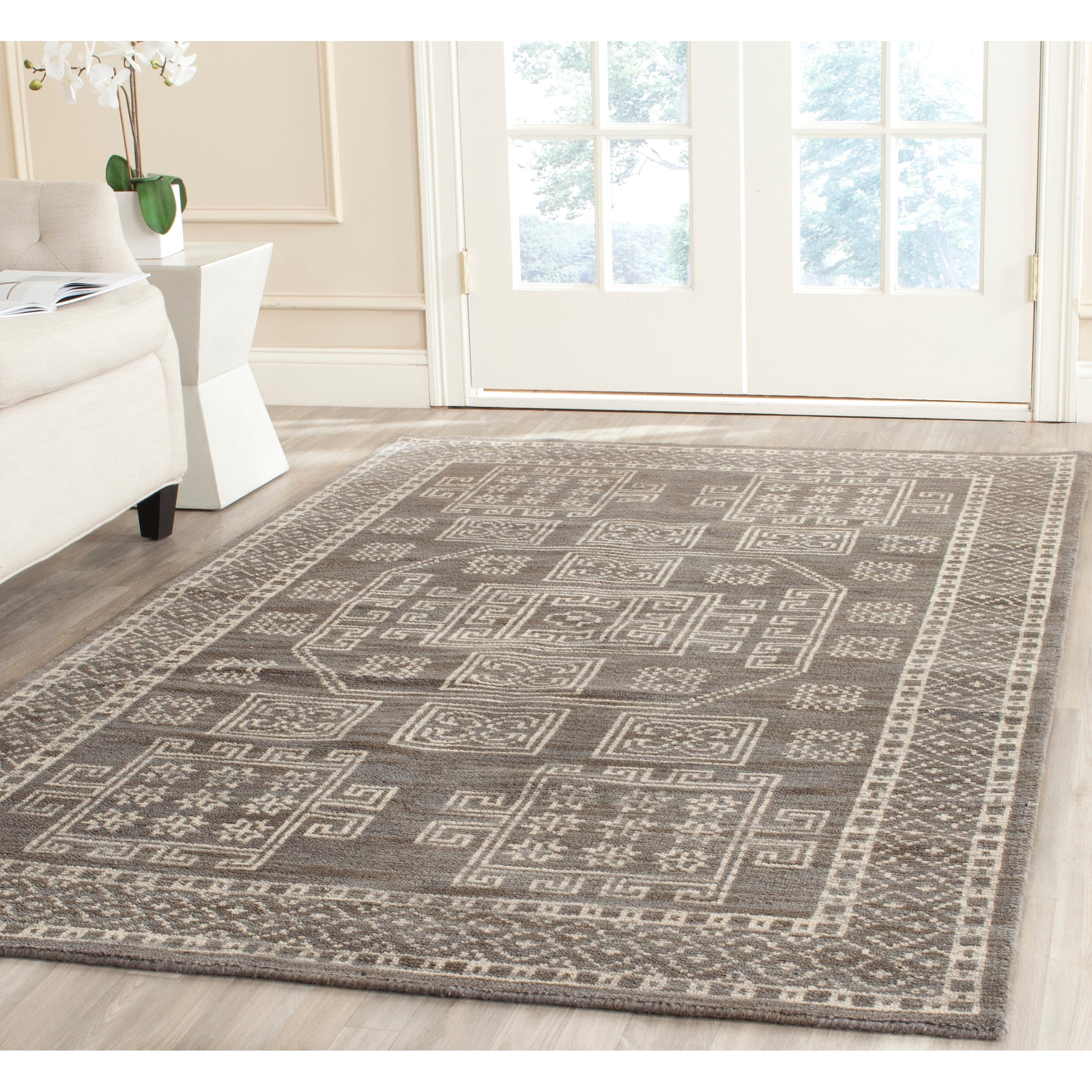 SAFAVIEH Hand-knotted Kenya Chizuru Southwestern Tribal Wool Rug