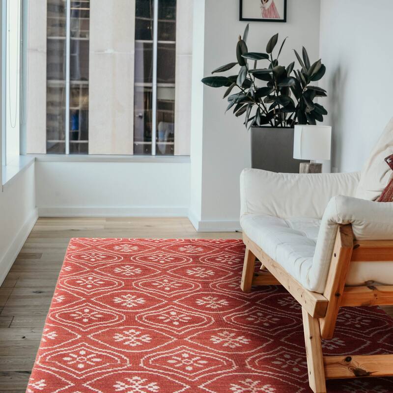 ECARPETGALLERY Hand-knotted Eternity Burgundy Wool Rug - 5'0 x 7'11