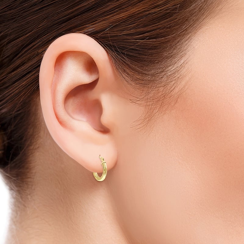 Marquee Jewels 14K Yellow Gold Shiny Diamond Cut Engraved Hoop Earrings (14mm)