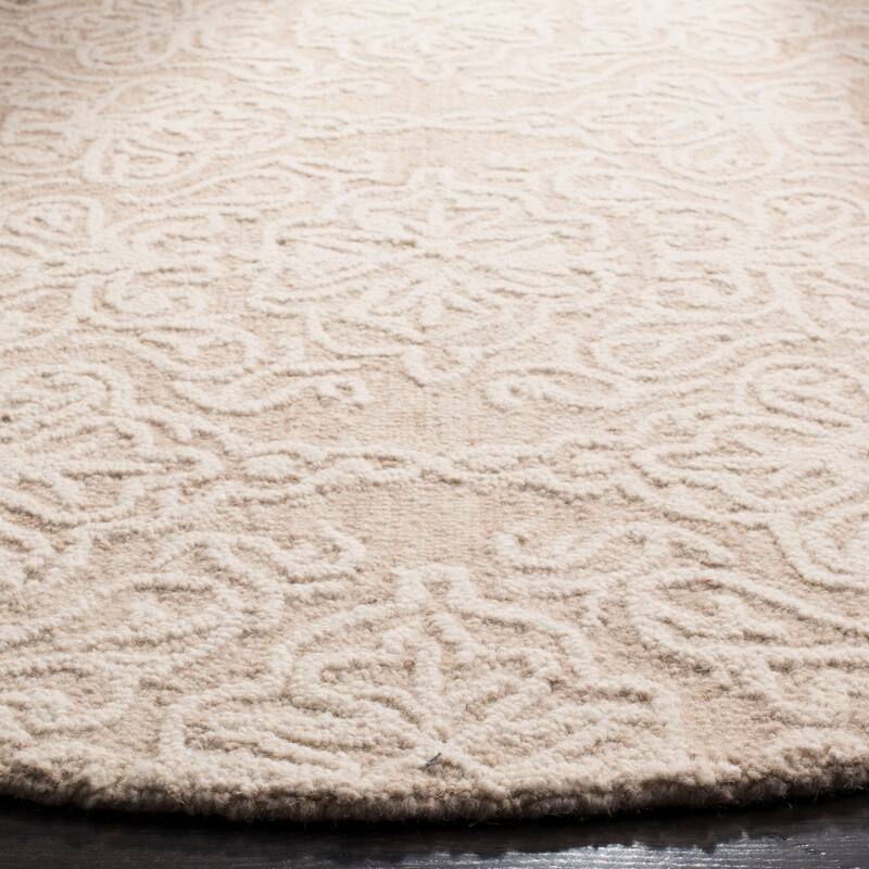 SAFAVIEH Handmade Blossom Mahalia Modern Floral Wool Rug