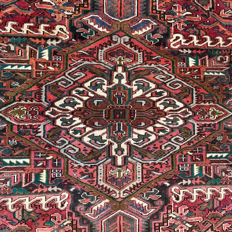HERAT ORIENTAL Handmade Fine Persian Heriz Wool Rug - 7'7" x 11'2"
