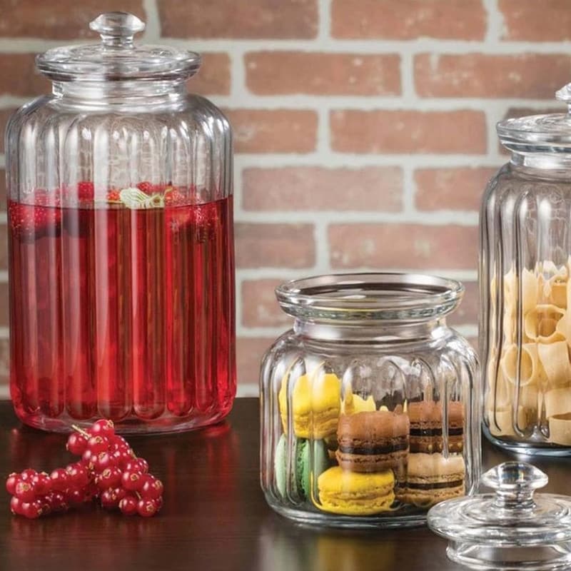https://ak1.ostkcdn.com/images/products/is/images/direct/54e71c5348342ee7c70896d02bcd58c3a7e6f9b2/Glass-Cookie-Jars.jpg