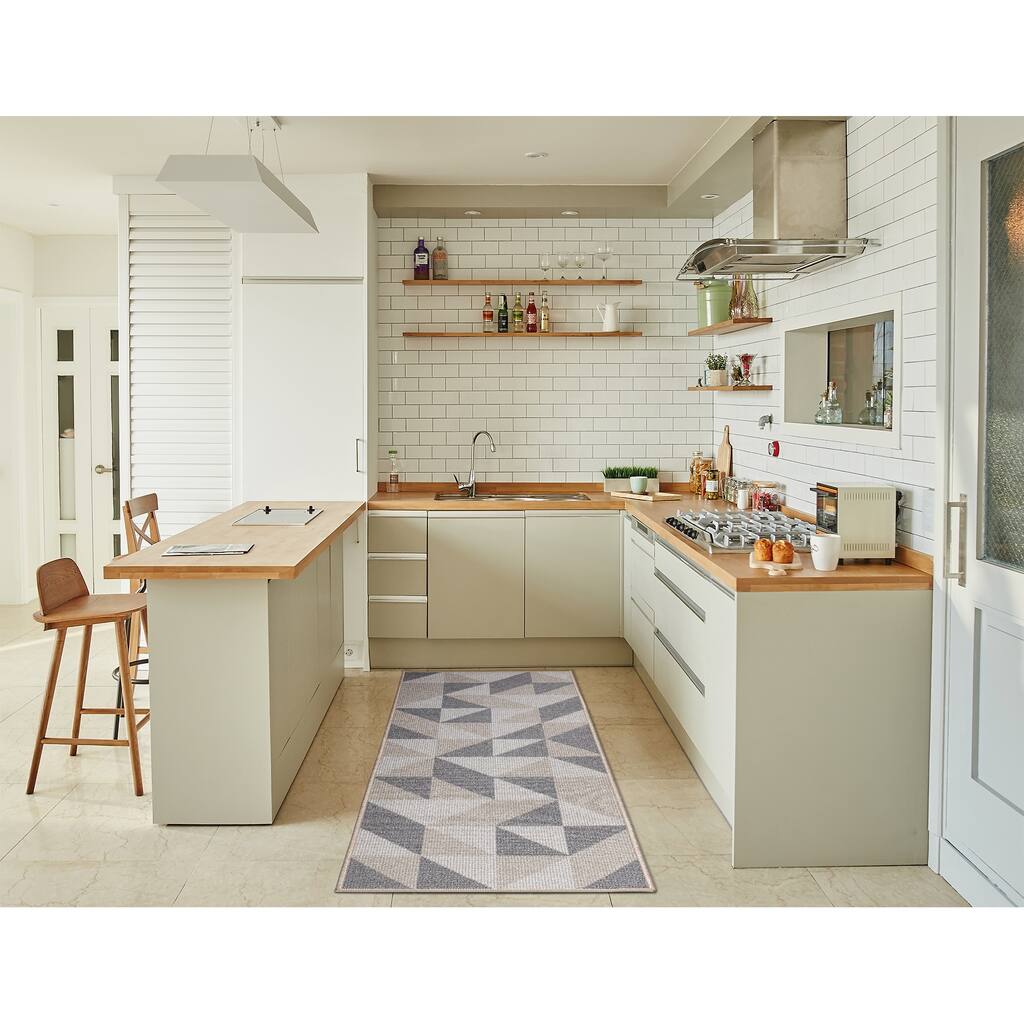 Ottomanson Classics Collection Modern Abstract/Geometric Design Rugs