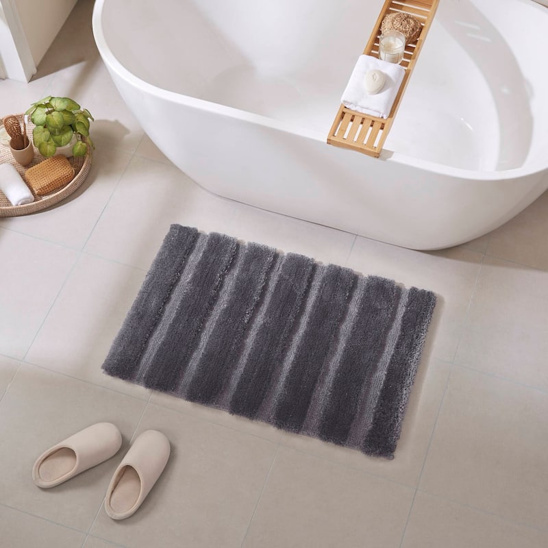 Madison Park Tufted Pearl Channel Solid Bath Rug - 21x34" - Grey