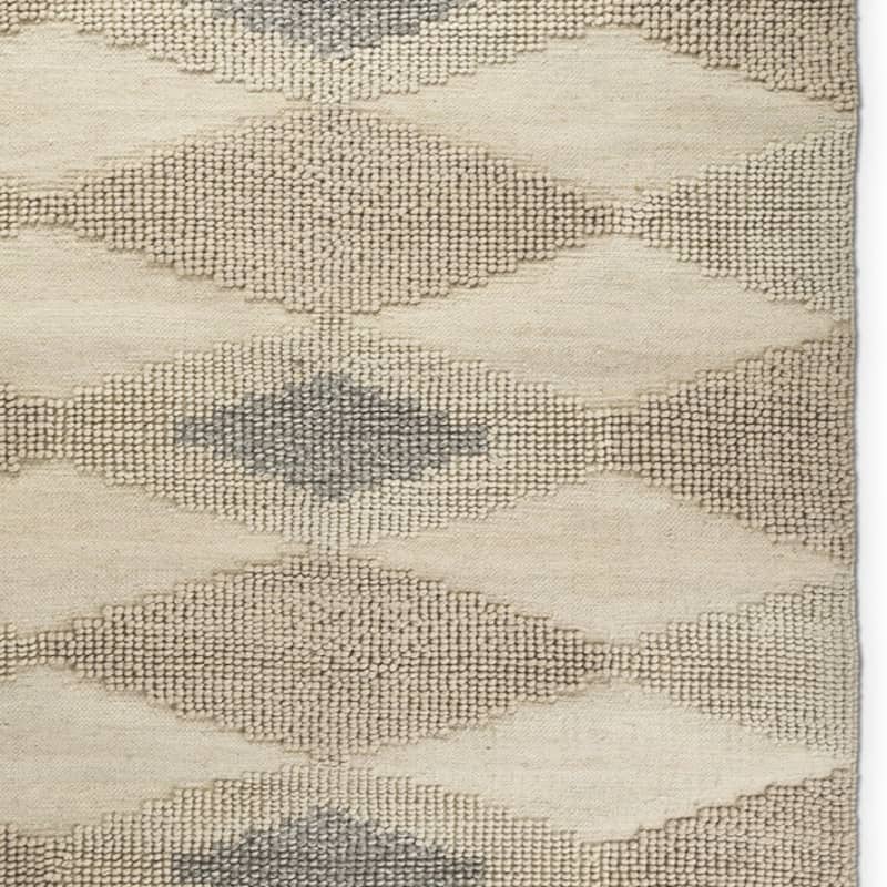 HomeRoots Geometric Modern Rectangle Area Rug - 120 in. x 96 in. x 0.4 in.