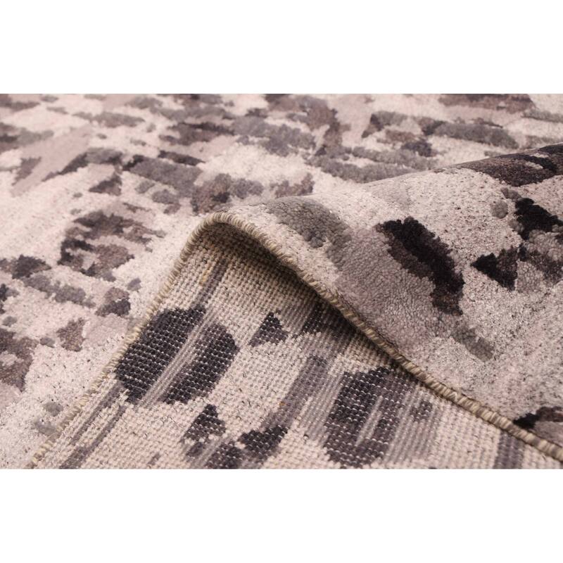 ECARPETGALLERY Hand-knotted Legacy Light Grey Wool Rug - 5'4 x 7'9