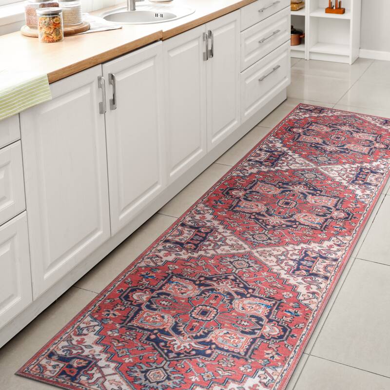 JONATHAN Y Victoria Ornate Large Medallion Machine Washable Area Rug