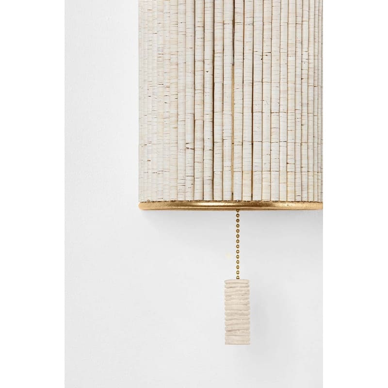 Hudson Valley Lighting 2518 Hampden 18" Tall Wall Sconce