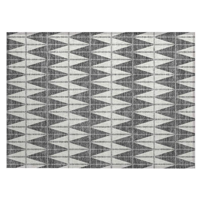 Machine Washable Indoor/ Outdoor Modern Zeke Chantille Rug