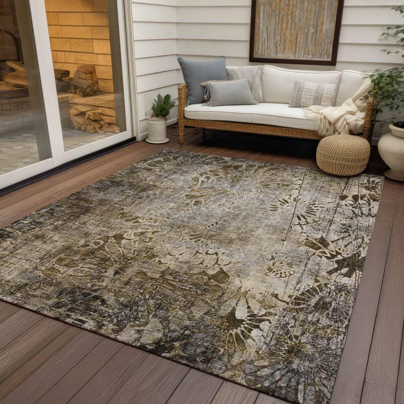 Machine Washable Indoor/ Outdoor Modern Floral Chantille Rug