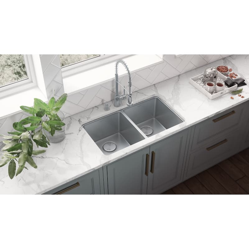 Ruvati 31-inch Undermount Kitchen Sink 50/50 Double Bowl 16 Gauge Stainless Steel - RVM5099 - 8' x 11'
