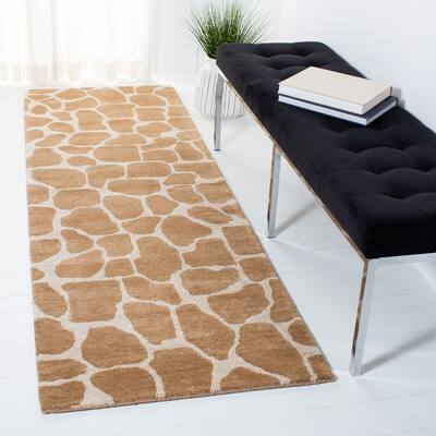 SAFAVIEH Handmade Soho Kaleigh Giraffe N.Z. Wool Rug