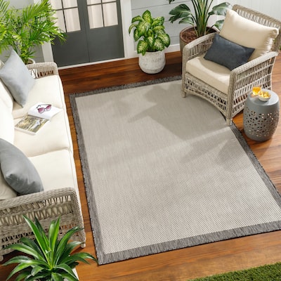 Ravello Classic Border Indoor/ Outdoor Area Rug