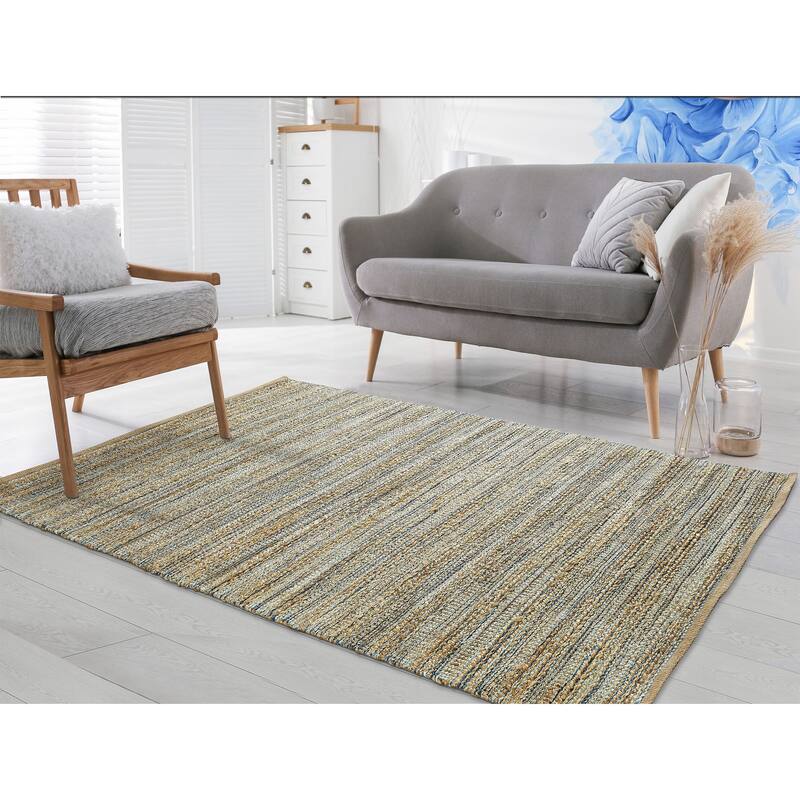 Sevita Neveah Farmhouse Jute and Chenille Indoor Area Rug