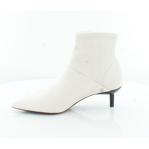 donald j pliner women's boots