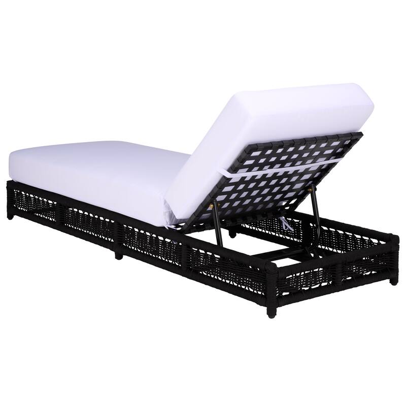 SAFAVIEH Outdoor Living Callan Lounger - 75"W x 26"D x 13"H