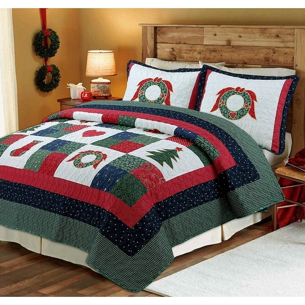 Quilted christmas pillow best sale shams