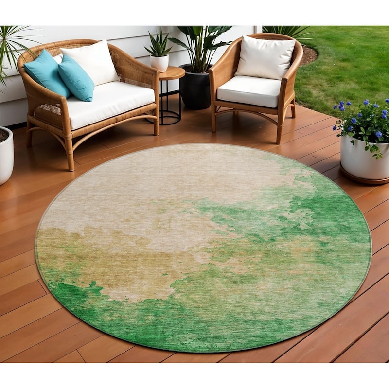 HomeRoots Abstract Transitional Rectangle Outdoor Rug - 8' Round