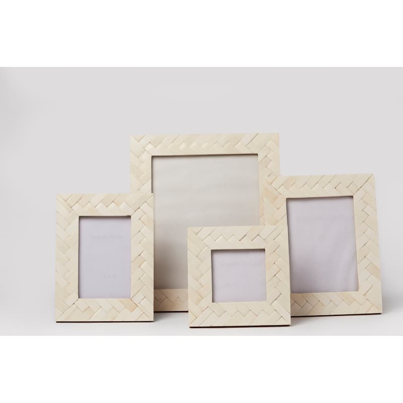 Criss-Cross Photo Frame - WHITE