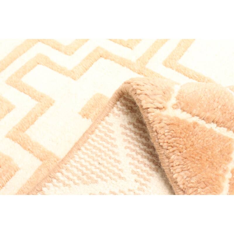 ECARPETGALLERY Hand-knotted Tangier Cream Wool Rug - 5'2 x 7'11