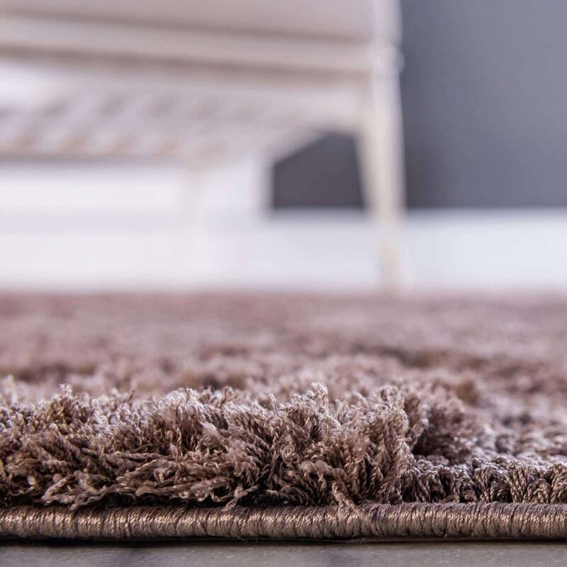 Shag Milson Collection Area Rug