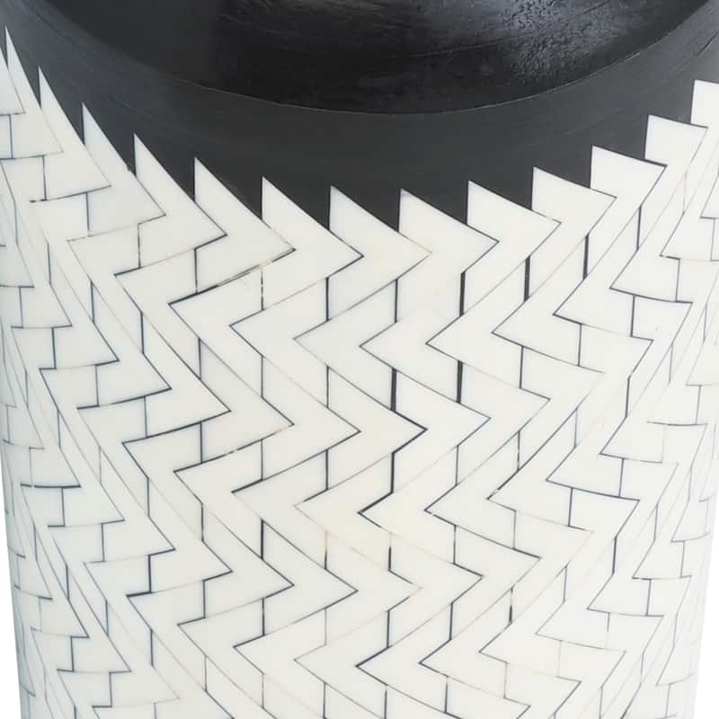 Resin 14"h Chevron Vase, Blk, white 14.0"H