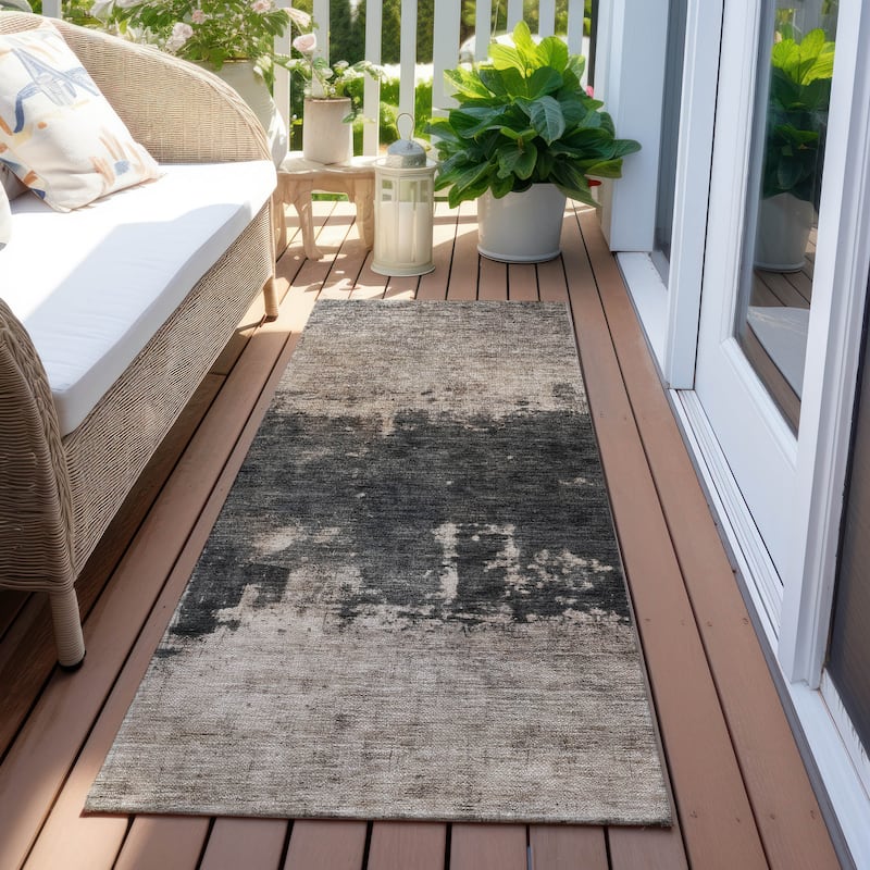Machine Washable Indoor/ Outdoor Abstract Contemporary Chantille Rug
