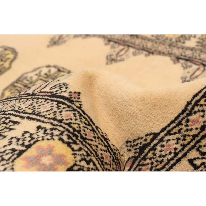 ECARPETGALLERY Hand-knotted Peshawar Bokhara Cream Wool Rug - 2'8 x 10'0