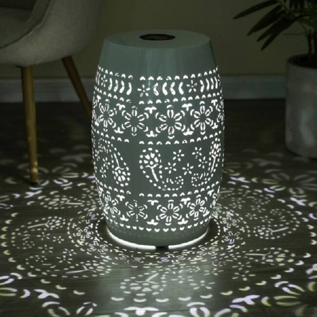 Solar Illuminated Garden Table - Energy Efficient Outdoor Centerpiece With Floral Night Lighting‌