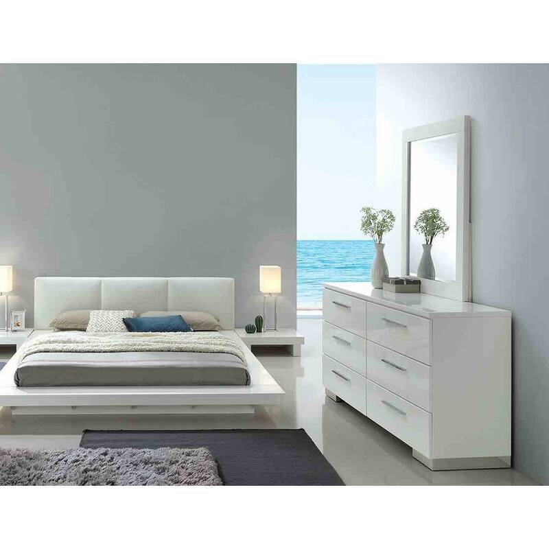 Contemporary White Finish 4Pc Low Porfile Bedroom Furniture Set with USB Charger
