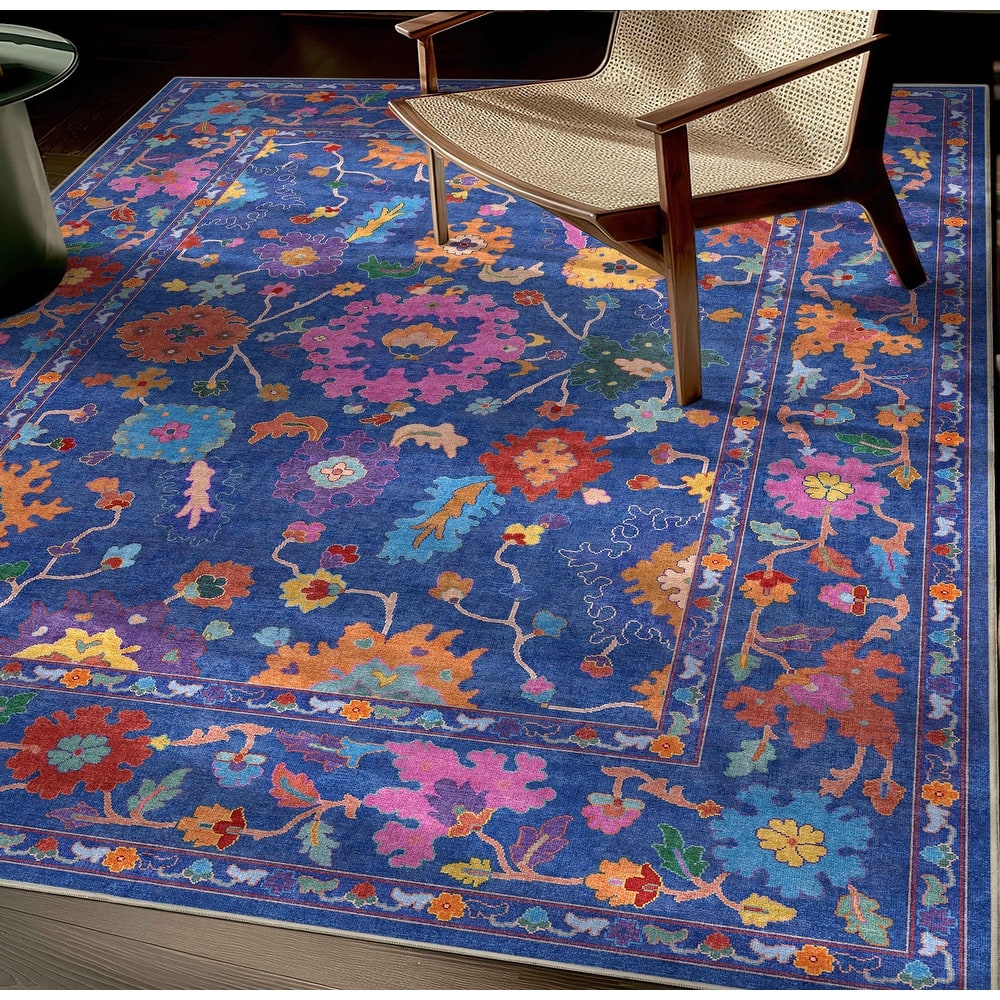 Well Woven Ushak Bodrum Modern Vibrant Floral Flat-Weave Area Rug