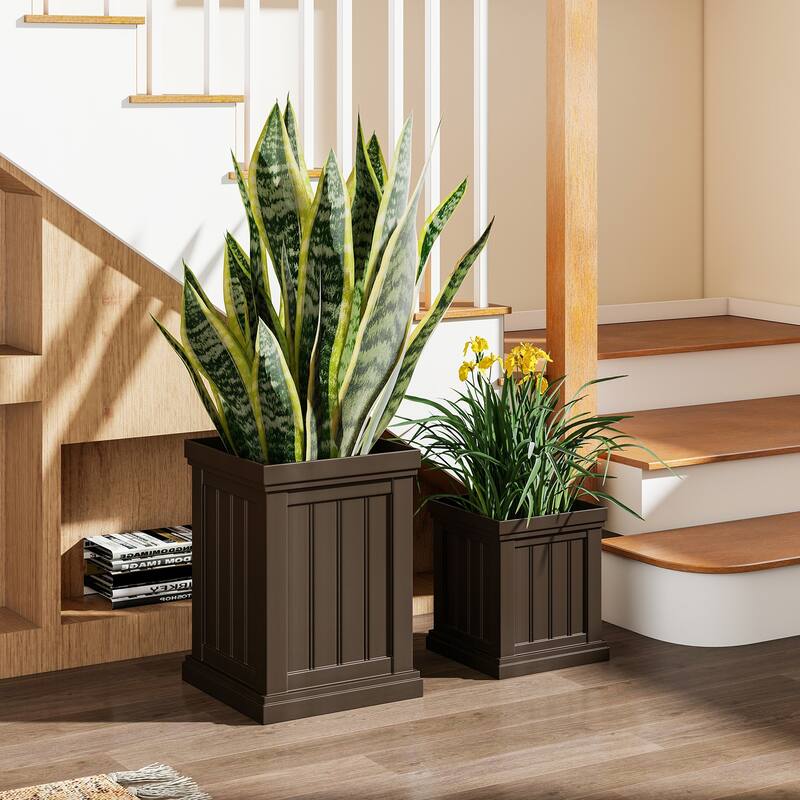 Gymax 19'' Square Plastic Planters Set of 2 w/ Drainage Holes &