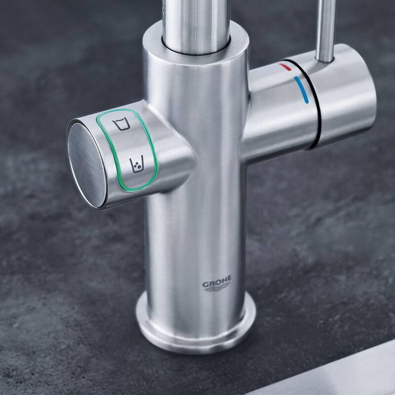 Grohe Blue 1.75 GPM Single Hole Pull Out Kitchen Faucet for Chilled
