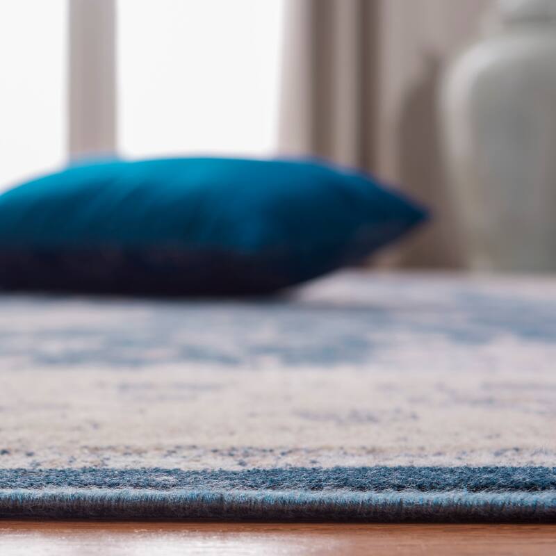 SAFAVIEH Vintage Apollonia Traditional Oriental Rug