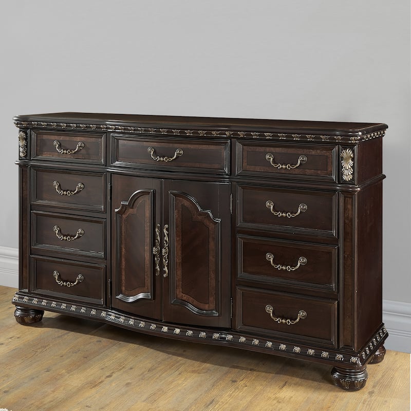 Steve Silver Manchester Traditional 9-Drawer Dresser
