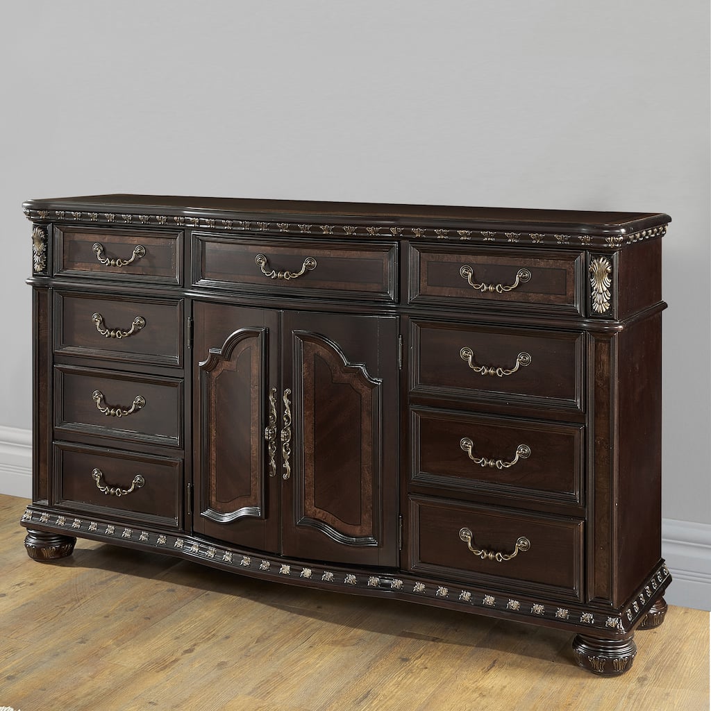Steve Silver Manchester Traditional 9-Drawer Dresser