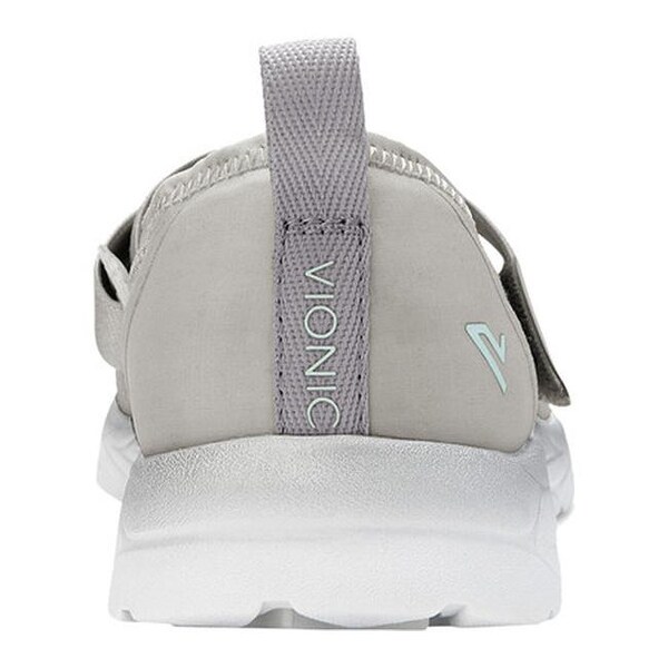 vionic pace slip on sneaker
