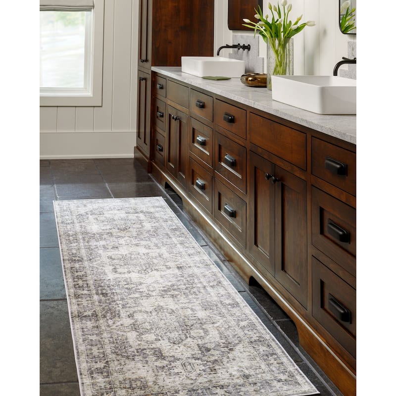 Livabliss Traditional Lavable Medallion Washable Area Rug - 3'6" x 5'6" - Ink Blue