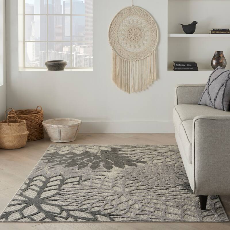 Nourison Aloha Floral Modern Indoor/Outdoor Area Rug - 7' x 10' - Silver Grey