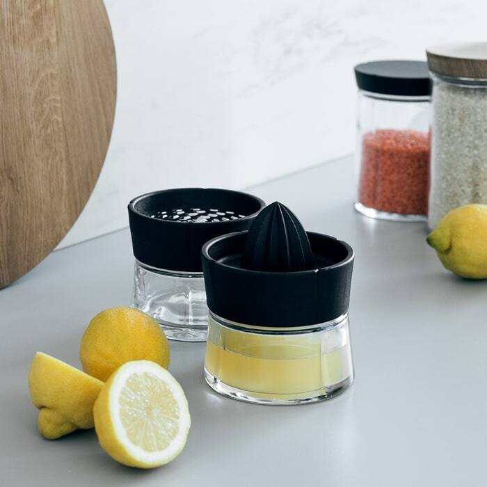 Rosendahl Grand Cru Juice Strainer, Black - H: 5.3"