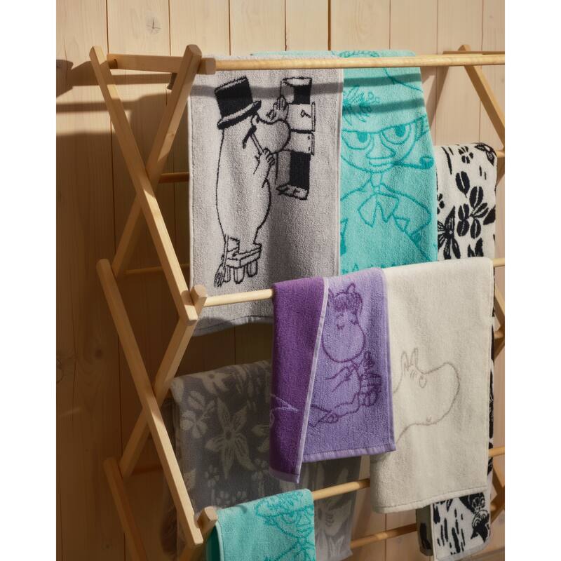 Moomin by Arabia Bath Towel 27.5x55in Snufkin Mint - 27.5 x 55"