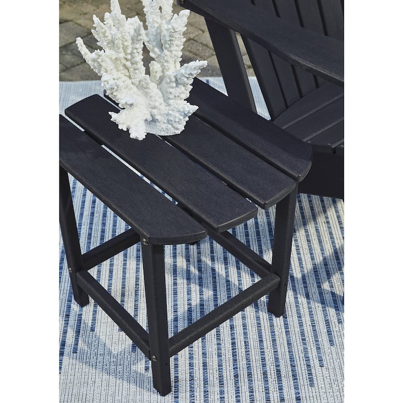 Signature Design by Ashley Sundown Treasure 2-Piece Outdoor Package - 31.25" W x 35.25" D x 37.13" H